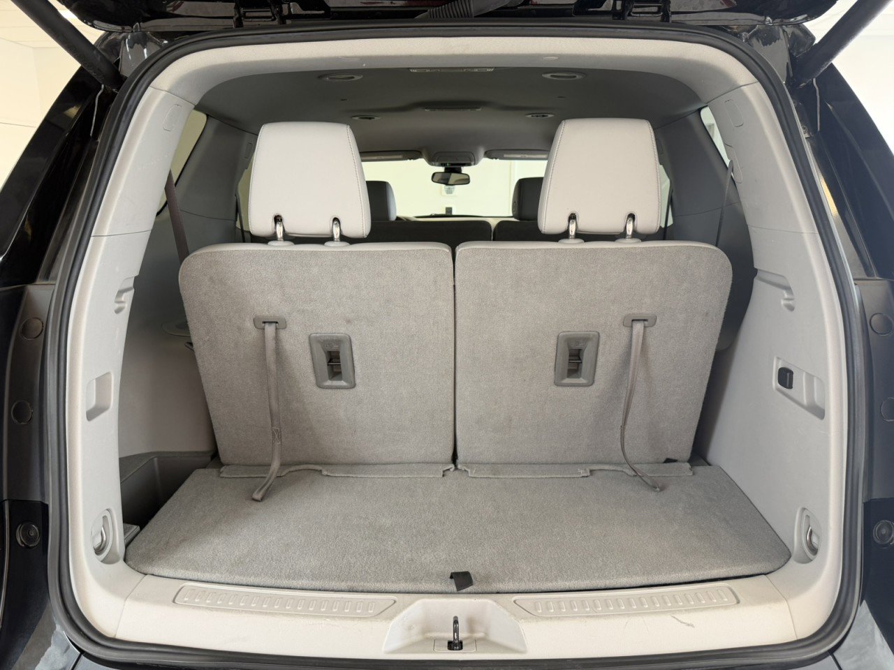 Used 2023 GMC Acadia SLT image 31