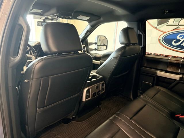 Used 2022 Ford F250 Lariat w/ Chrome Package image 19