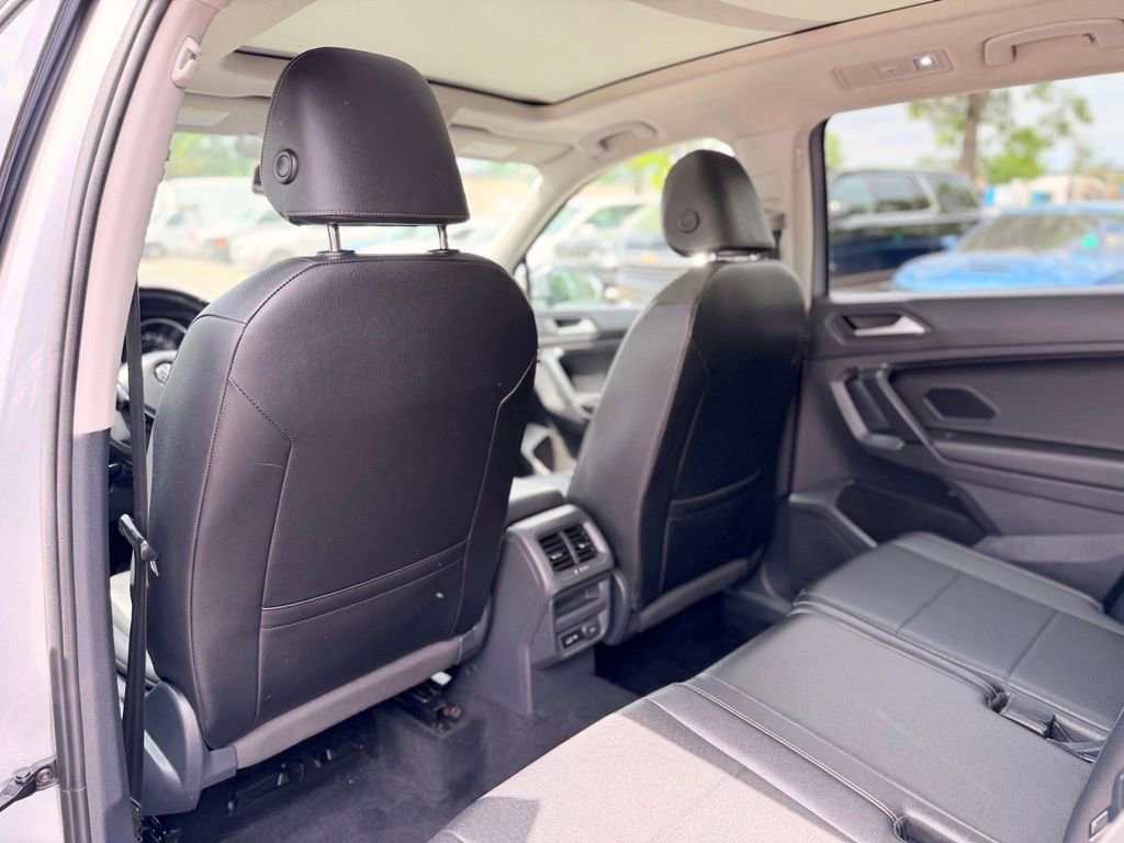 Used 2019 Volkswagen Tiguan SE AWD/4WD image 18