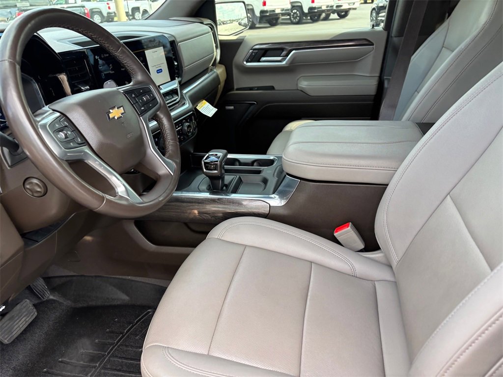 Certified 2023 Chevrolet Silverado 1500 LTZ w/ LTZ Convenience Package II image 11