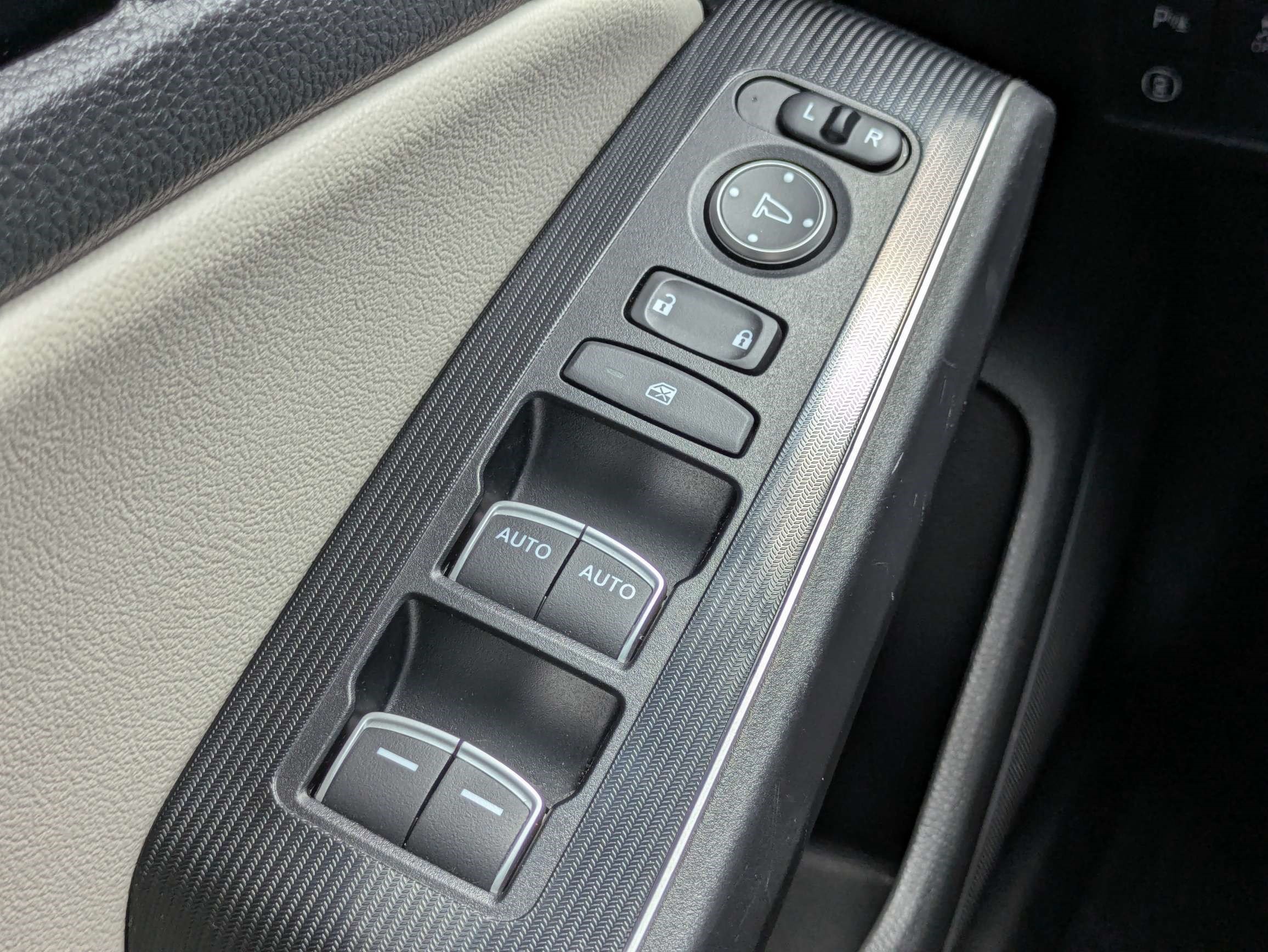 Certified 2022 Honda Civic Touring image 30