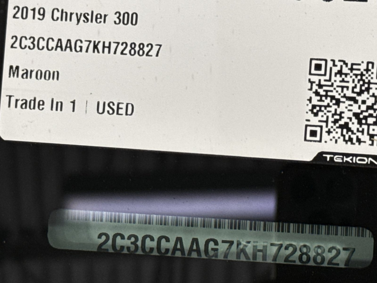 Used 2019 Chrysler 300 Touring w/ Sport Appearance Package RWD image 29