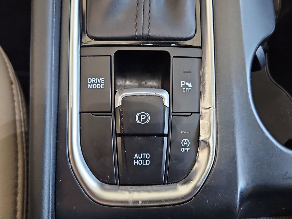 Used 2019 Hyundai Santa Fe Limited FWD image 21