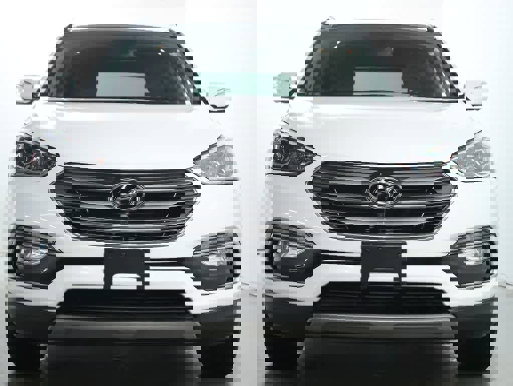 Used 2017 Hyundai Santa Fe Sport w/ Cargo Package image 5