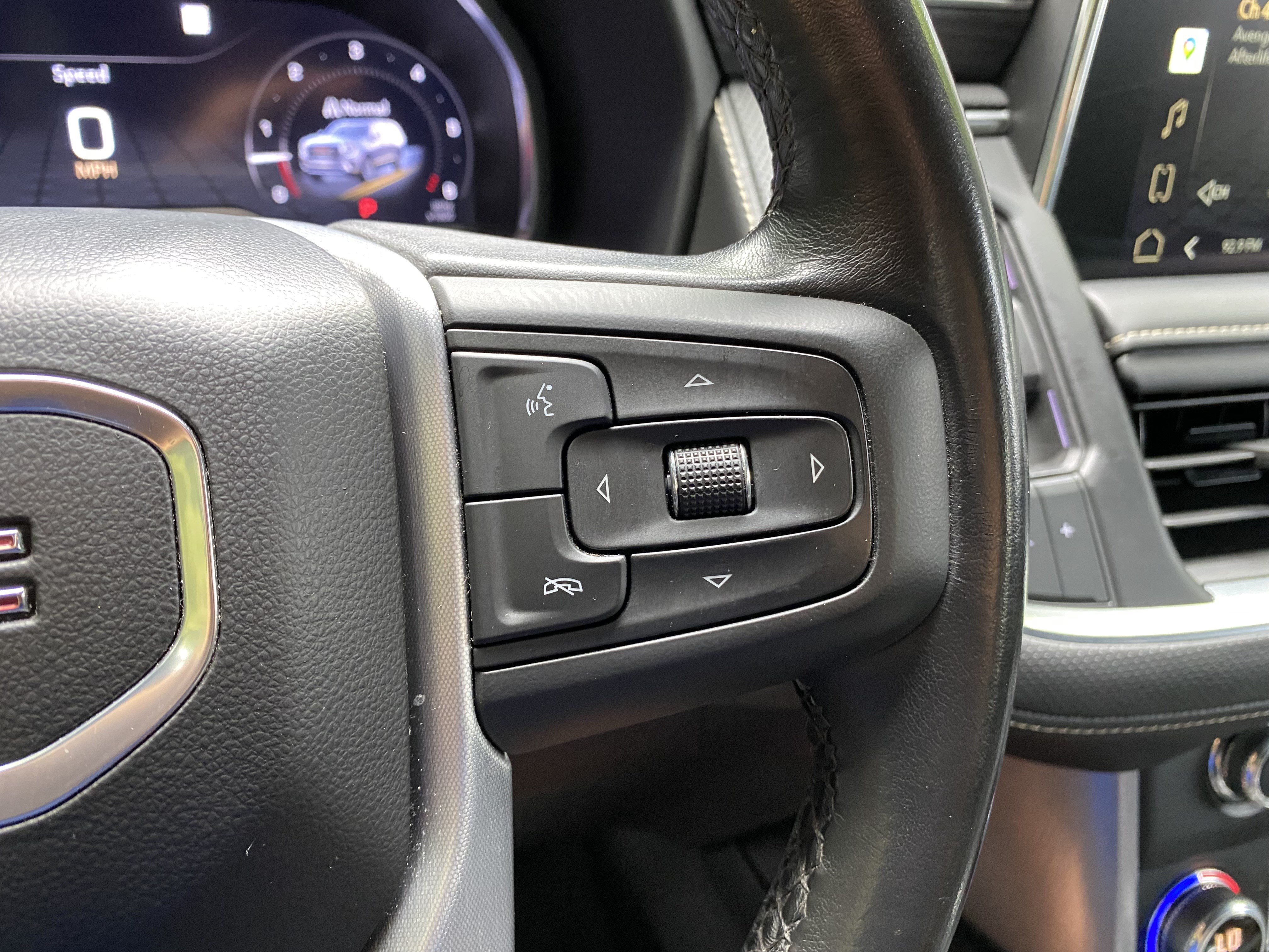 Used 2022 GMC Yukon SLT RWD image 21