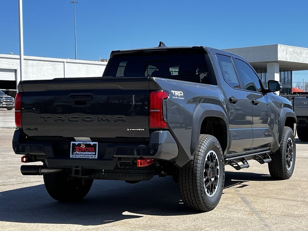 New 2026 Toyota Tacoma TRD Off-Road w/ TRD Off Road Upgrade Package AWD/4WD image 4