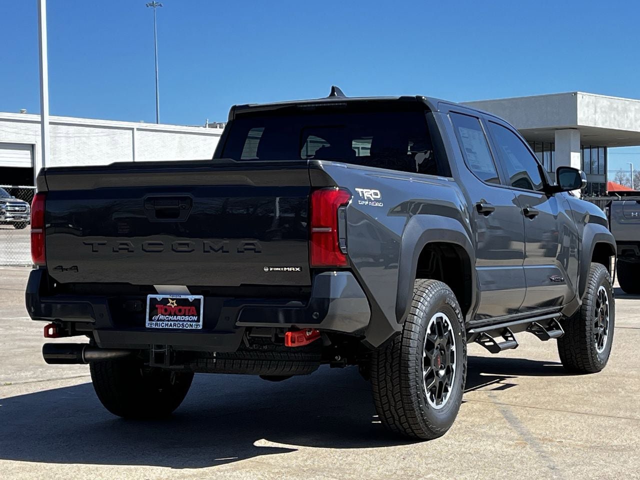 New 2026 Toyota Tacoma TRD Off-Road w/ TRD Off Road Upgrade Package AWD/4WD image 4