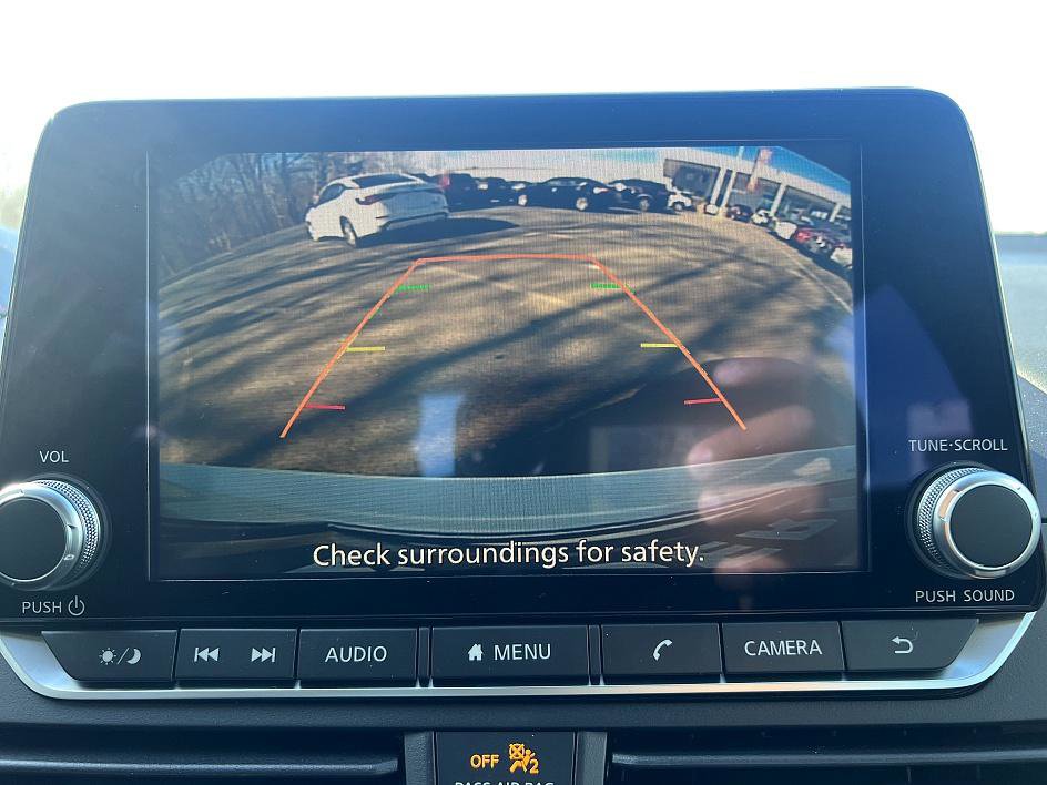 New 2025 Nissan Altima 2.5 SR image 15