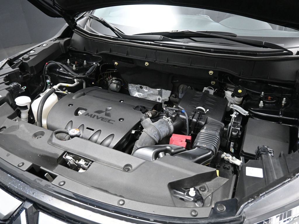 Used 2024 Mitsubishi Outlander Sport AWD image 13