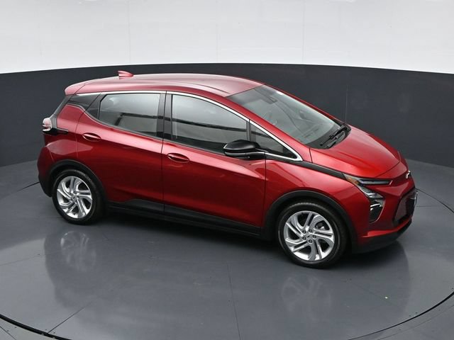 Used 2023 Chevrolet Bolt LT FWD image 34