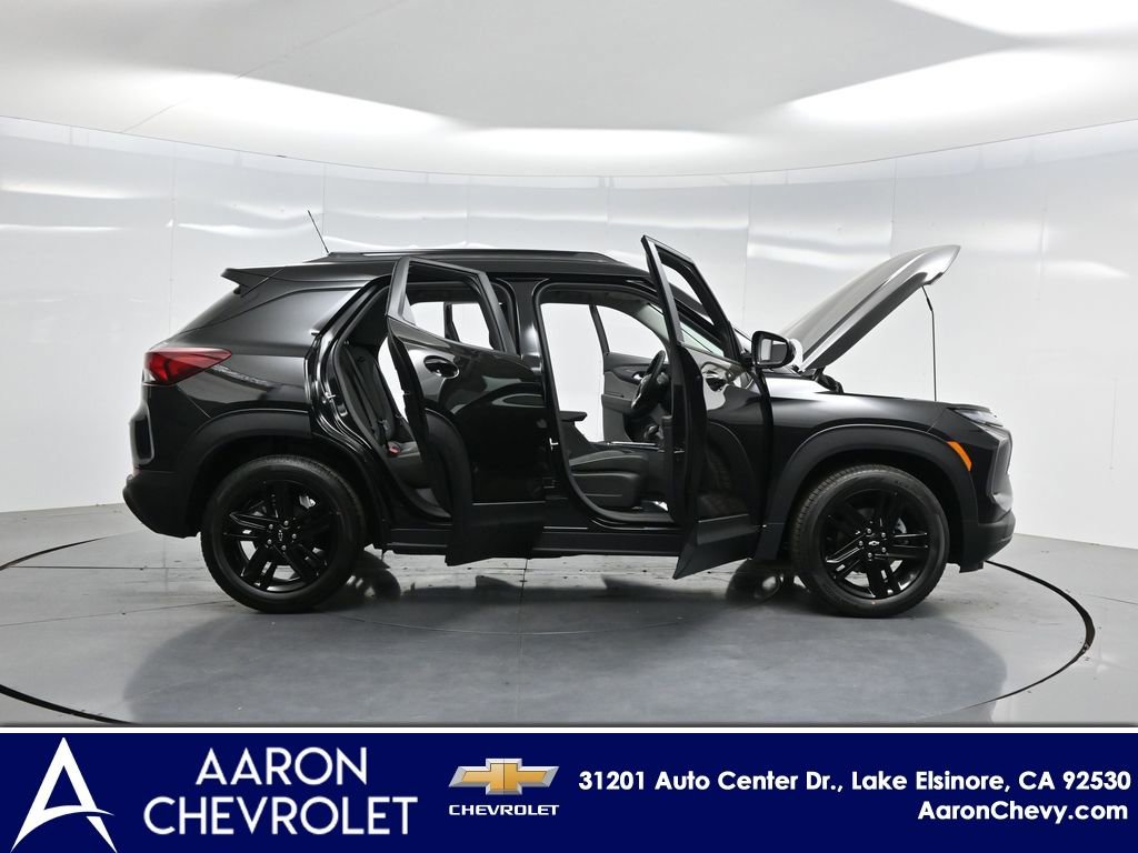 New 2026 Chevrolet TrailBlazer LT w/ Convenience Package image 3