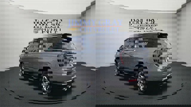 New 2026 Chevrolet Suburban Premier w/ Sun And Tow Package image 5