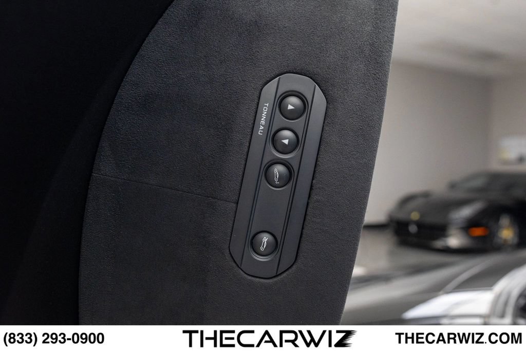 Used 2020 McLaren 600LT Spider RWD image 67