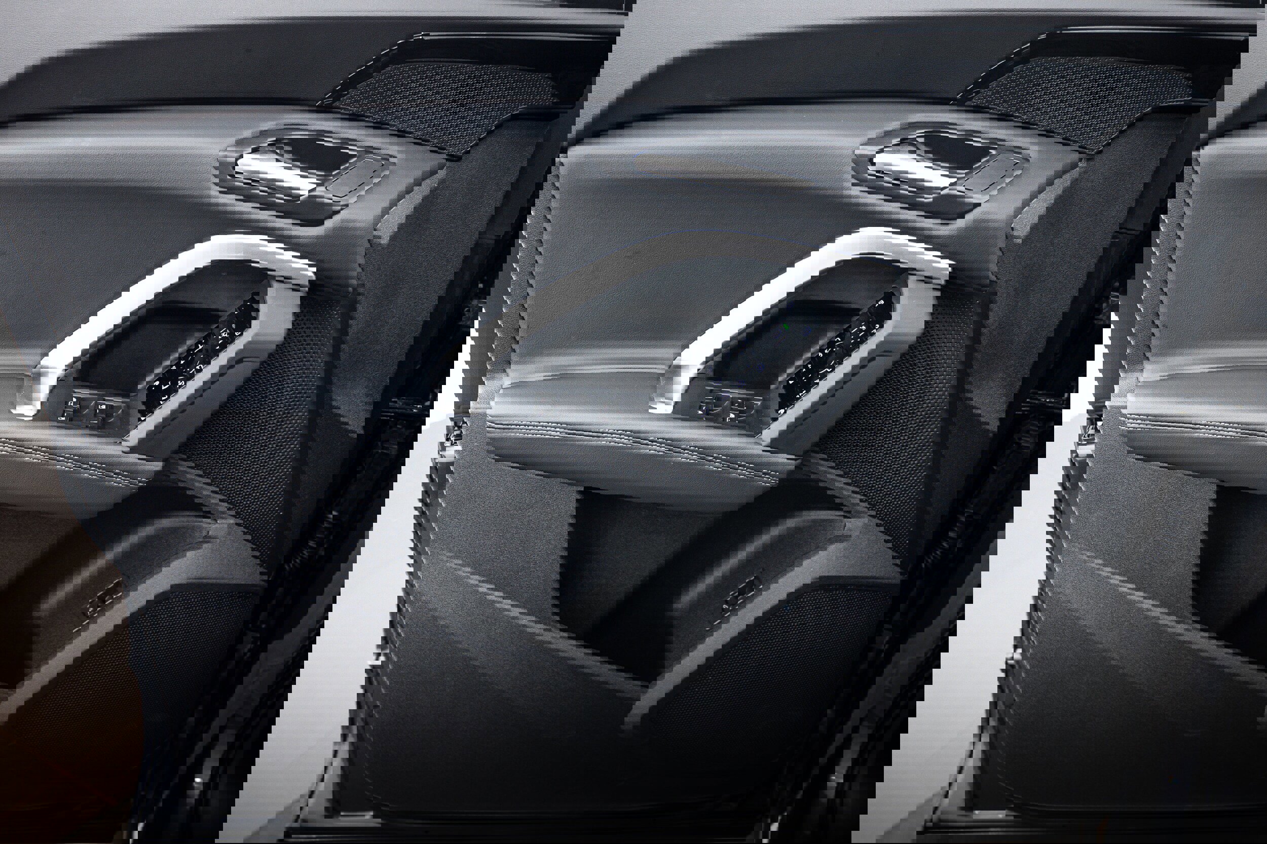 Certified 2025 Audi Q5 Premium w/ Convenience Package image 13