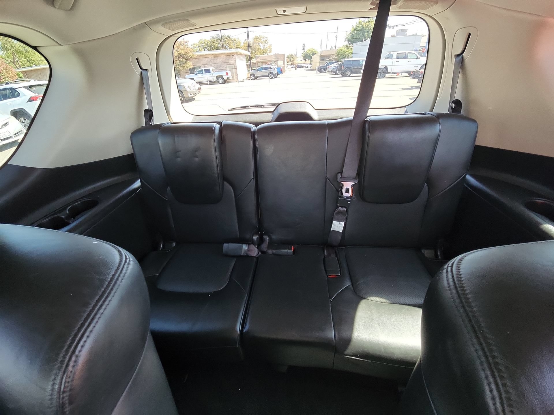 Used 2021 Nissan Armada SL w/ Captain's Chairs Package AWD/4WD image 26