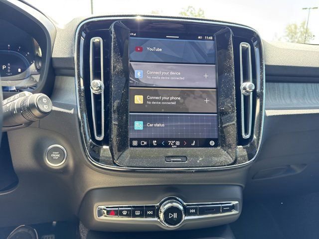 New 2025 Volvo XC40 B5 Core w/ Protection Package Premier image 26