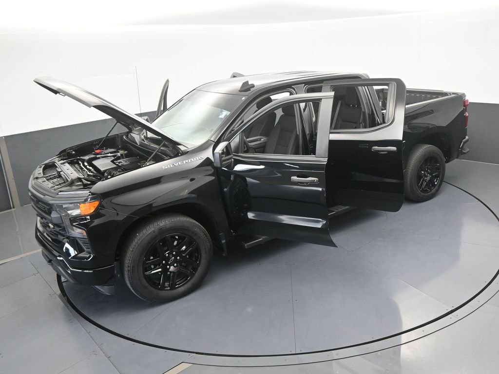 Used 2023 Chevrolet Silverado 1500 Custom image 65