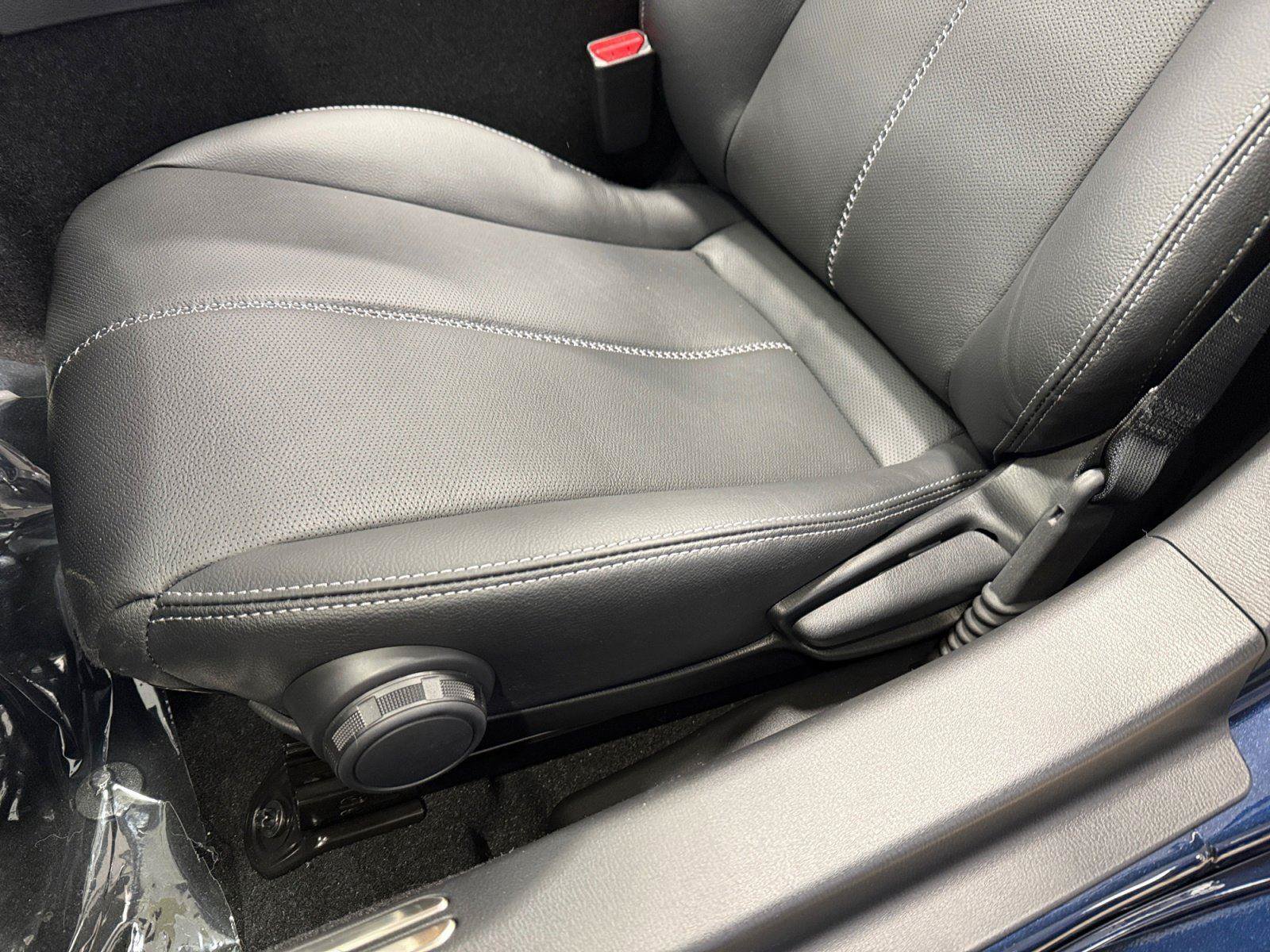 New 2025 MAZDA MX-5 Miata Grand Touring w/ Appearance Package RWD image 13