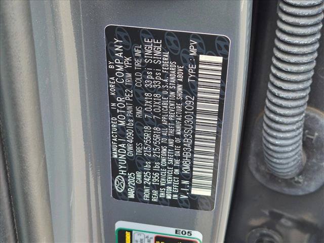 Used 2025 Hyundai Kona SEL FWD image 24