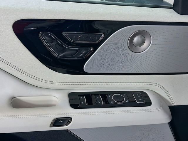 New 2026 Lincoln Aviator Black Label w/ Dynamic Handling Package image 18