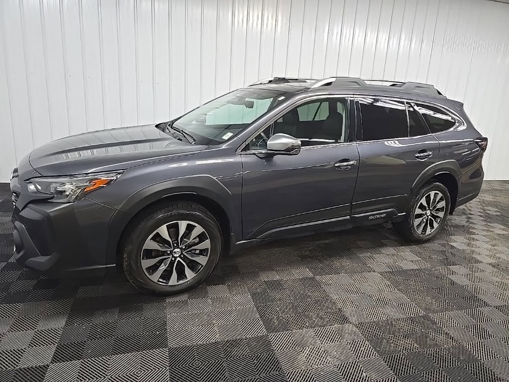 Used 2024 Subaru Outback Touring image 6