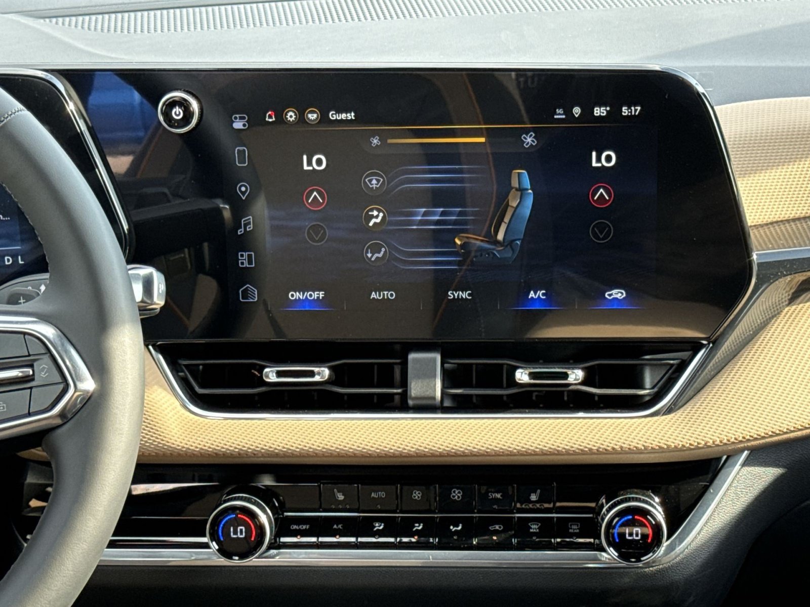 New 2026 Chevrolet Equinox ACTIV FWD image 21