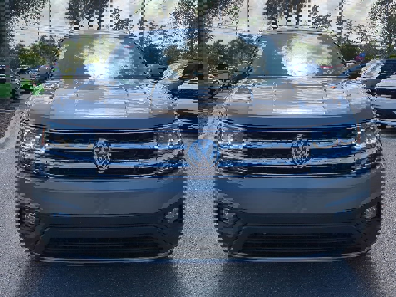 Used 2019 Volkswagen Atlas SE w/ Towing Package image 3