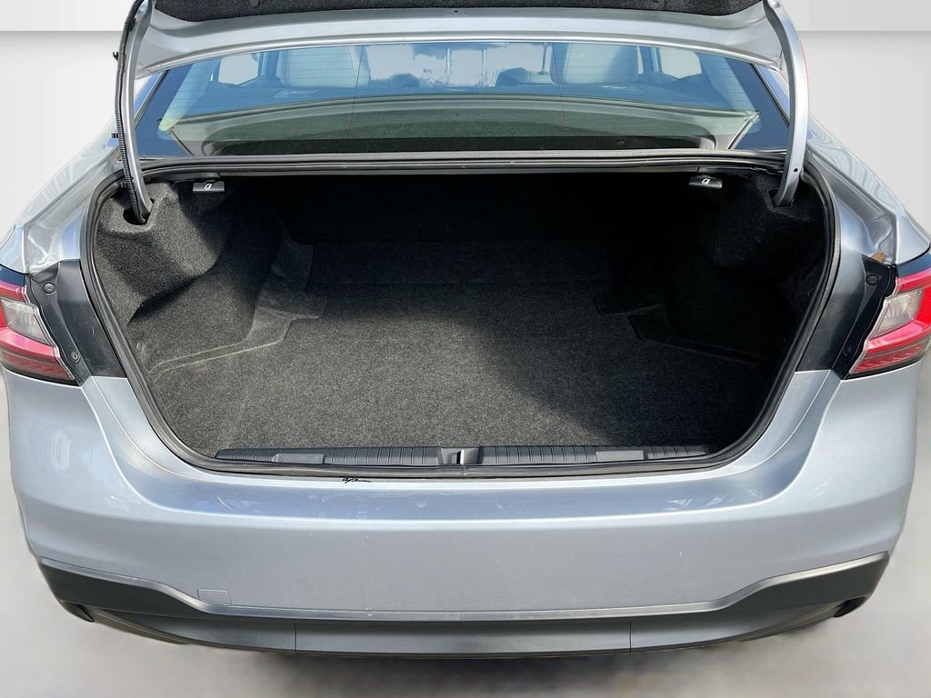 Used 2023 Subaru Legacy Premium image 29