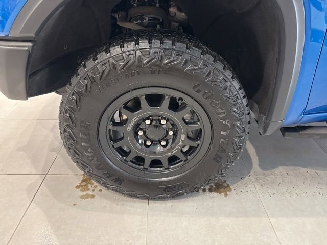 Used 2024 GMC Sierra 1500 AT4X w/ AT4X AEV Edition image 14