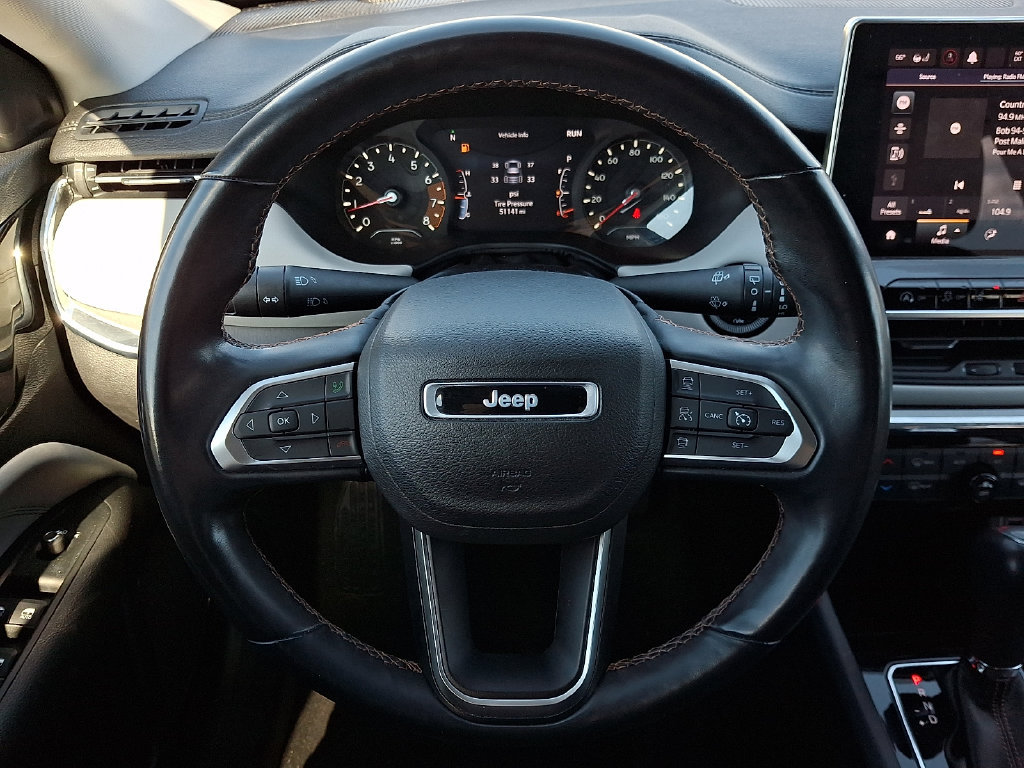 Used 2022 Jeep Compass Limited AWD/4WD image 21
