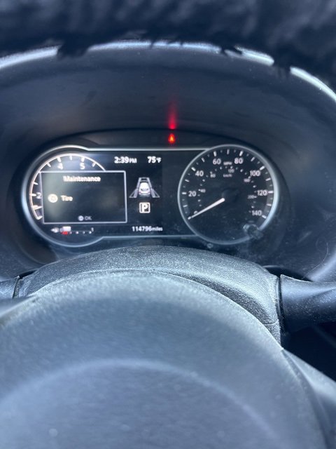 Used 2020 Nissan Kicks SV image 6