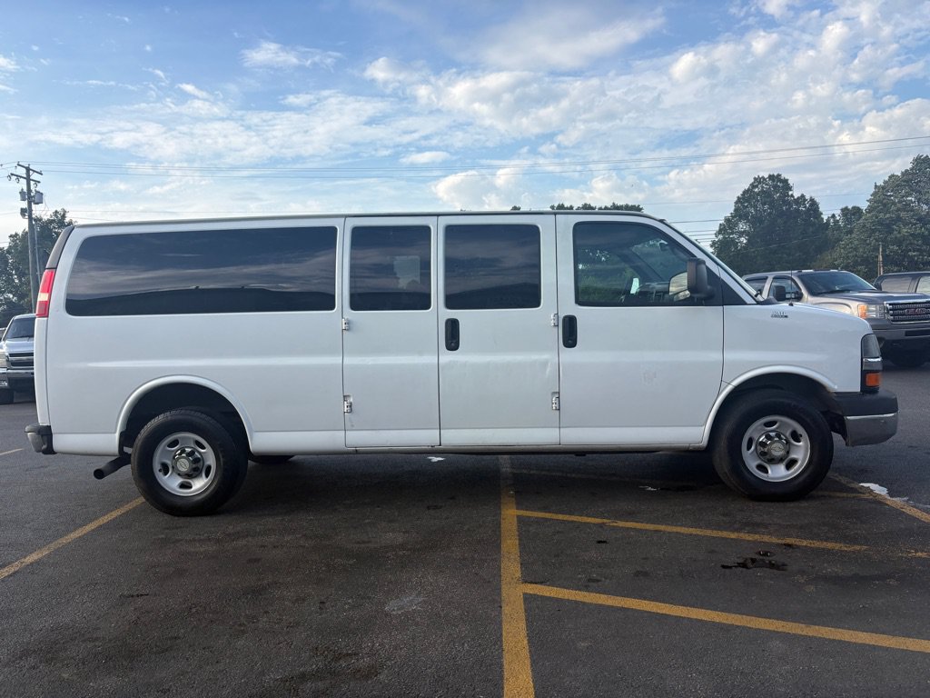 Used 2014 Chevrolet Express 3500 LT w/ LT Preferred Equipment Group RWD image 5