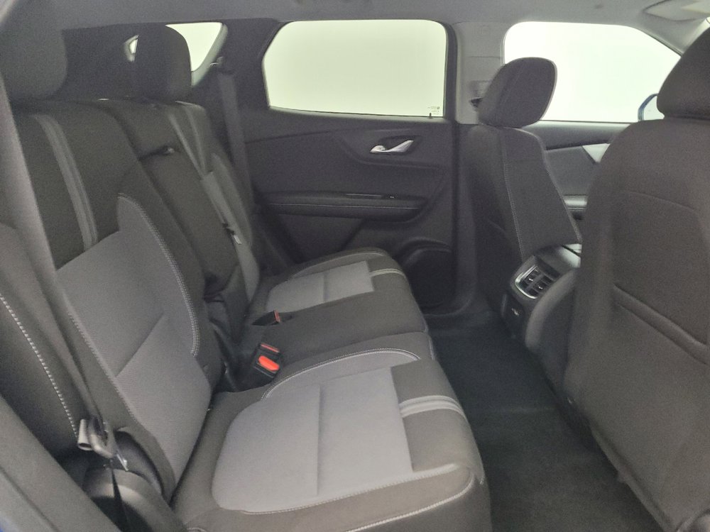 Used 2024 Chevrolet Blazer LT w/ Convenience Package FWD image 19