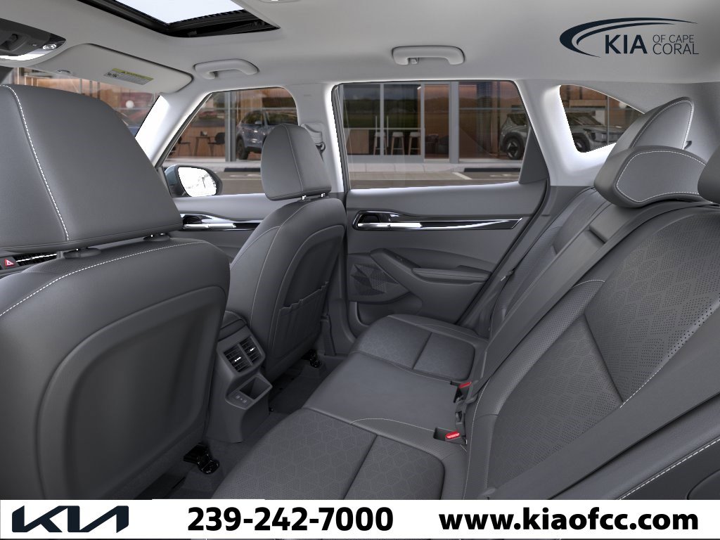 New 2026 Kia Seltos EX FWD image 18