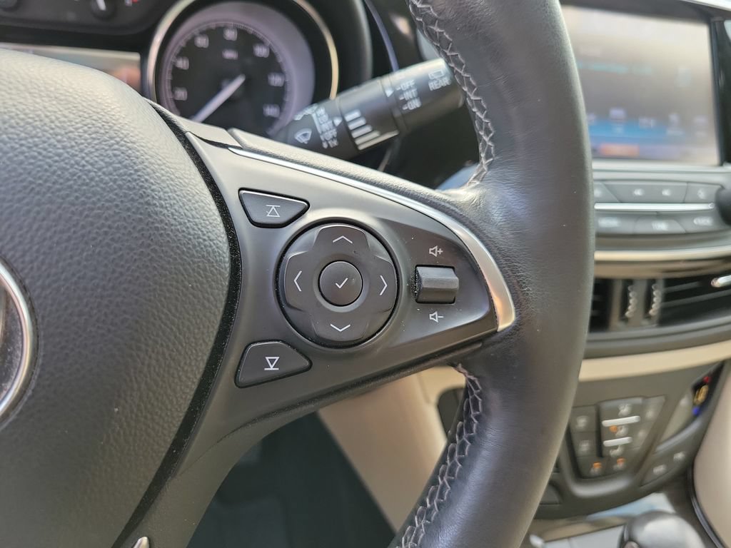 Used 2020 Buick Envision Preferred FWD image 27
