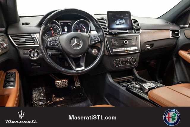 Used 2017 Mercedes-Benz GLE 400 4MATIC image 6