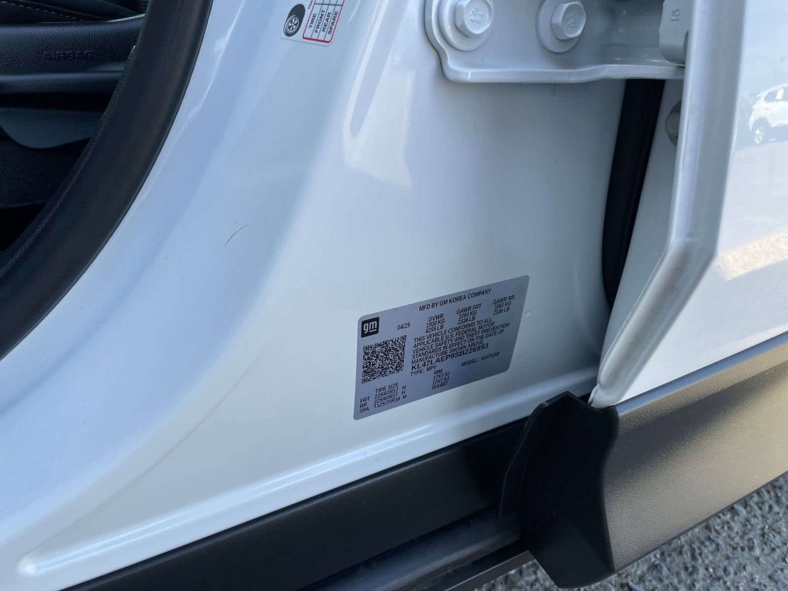 Used 2025 Buick Envista Preferred image 29