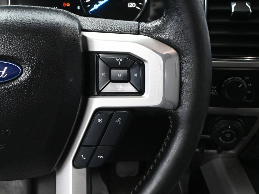 Used 2018 Ford F150 Lariat w/ Equipment Group 502A Luxury image 32