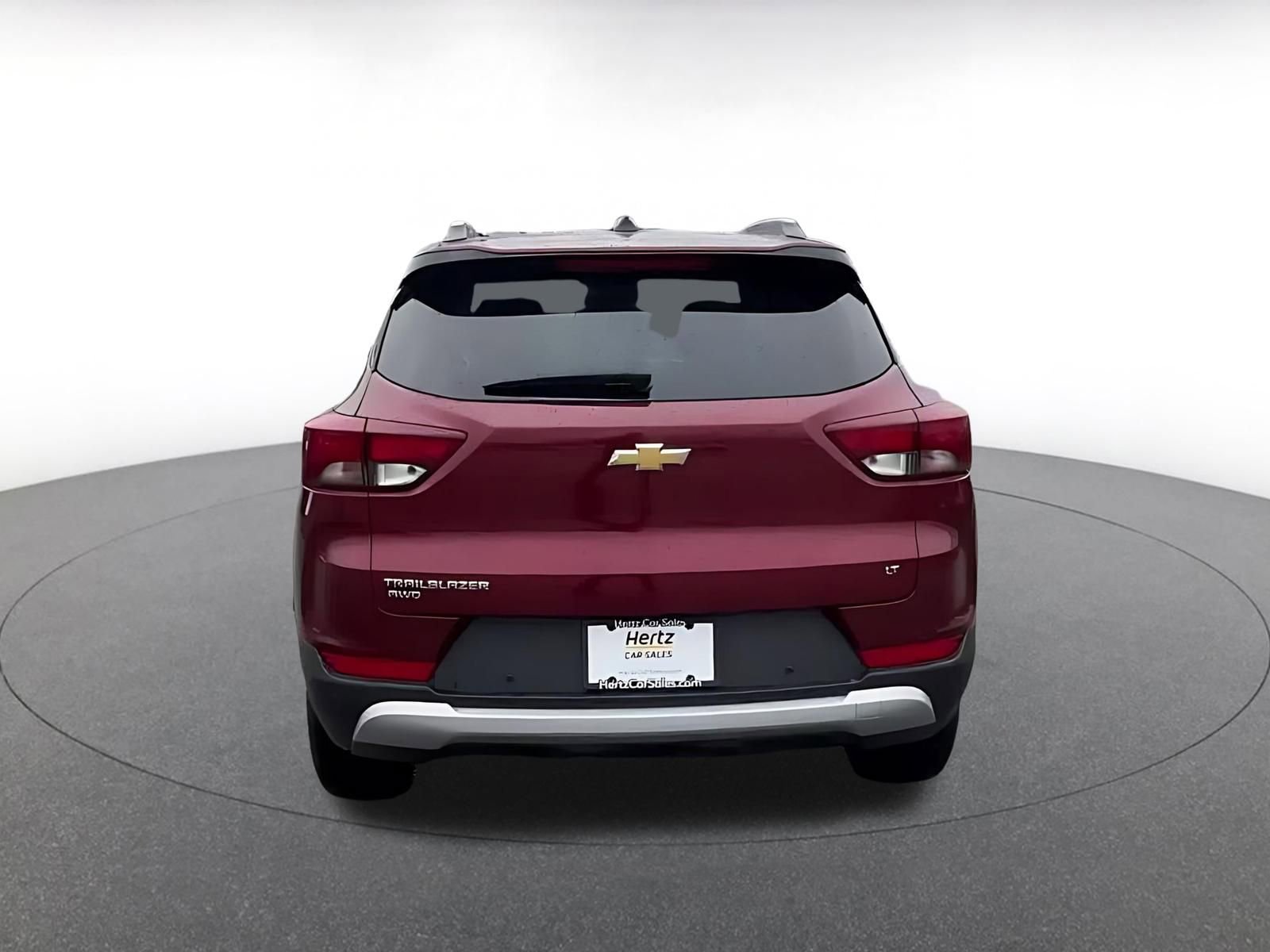 Used 2025 Chevrolet TrailBlazer LT w/ Driver Confidence Package image 11