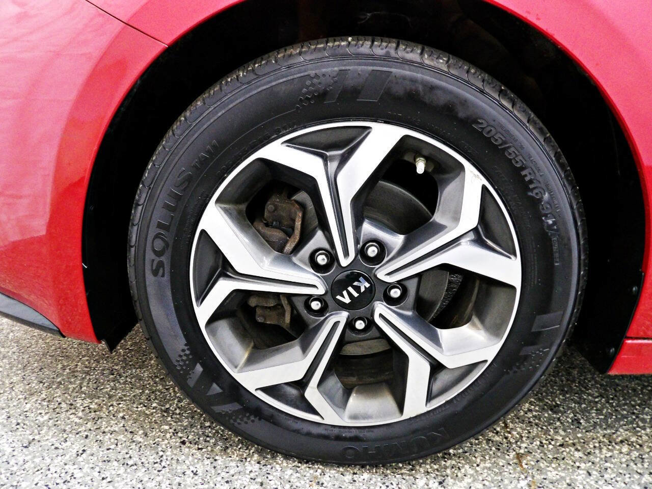 Used 2020 Kia Forte LXS FWD image 18