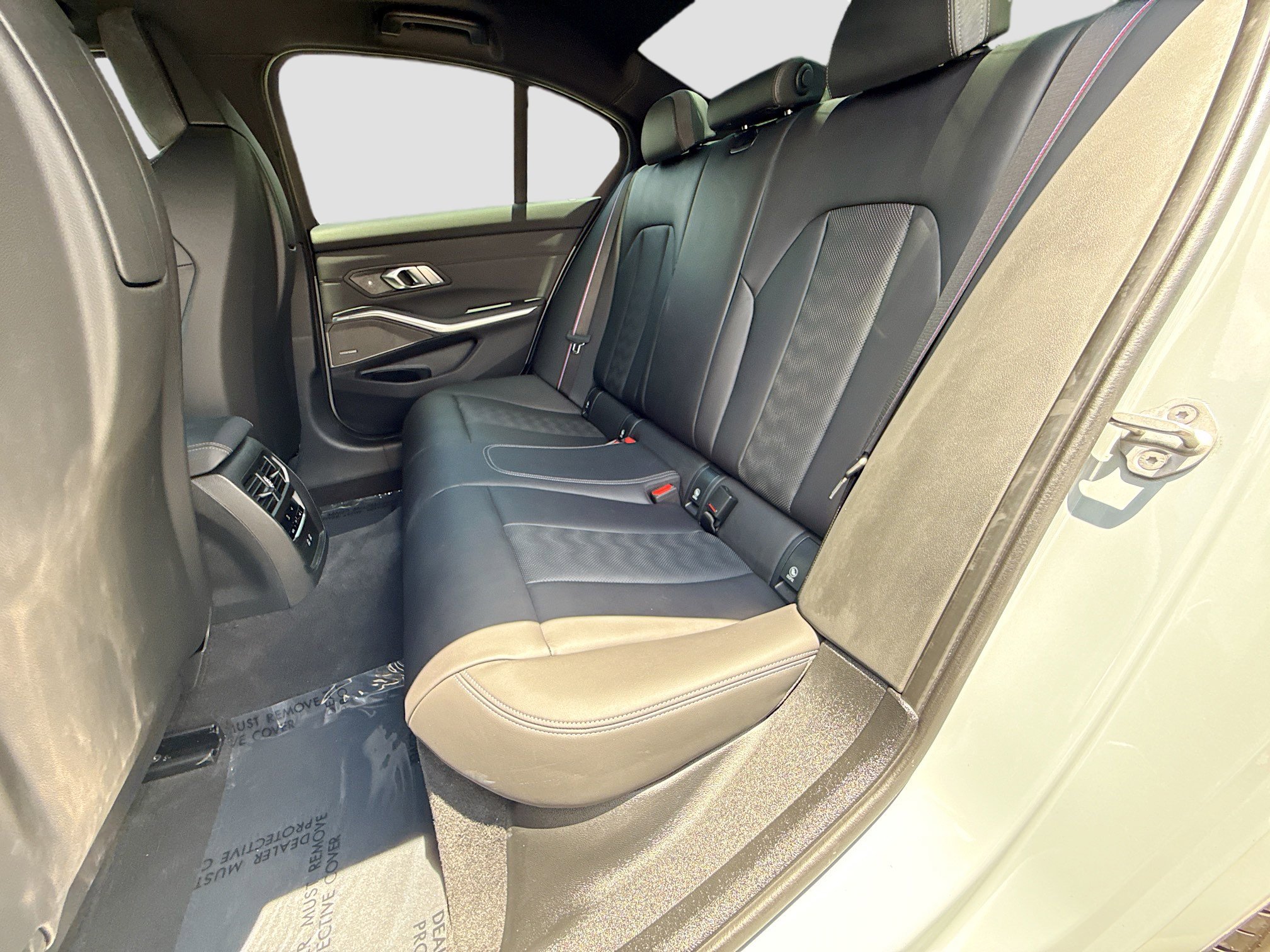 Used 2025 BMW M3 Competition AWD/4WD image 21