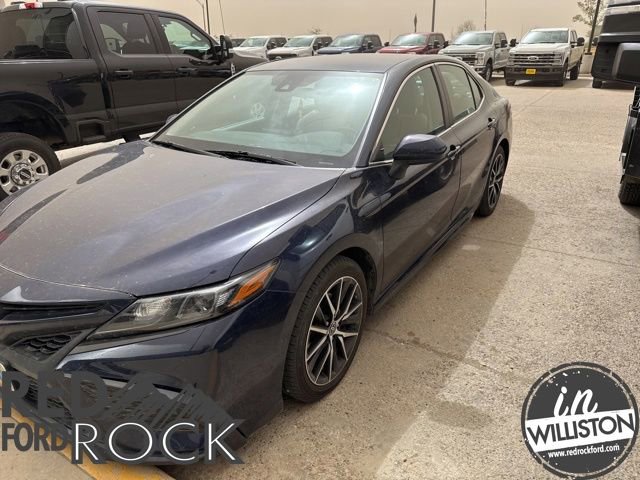 Used 2021 Toyota Camry SE