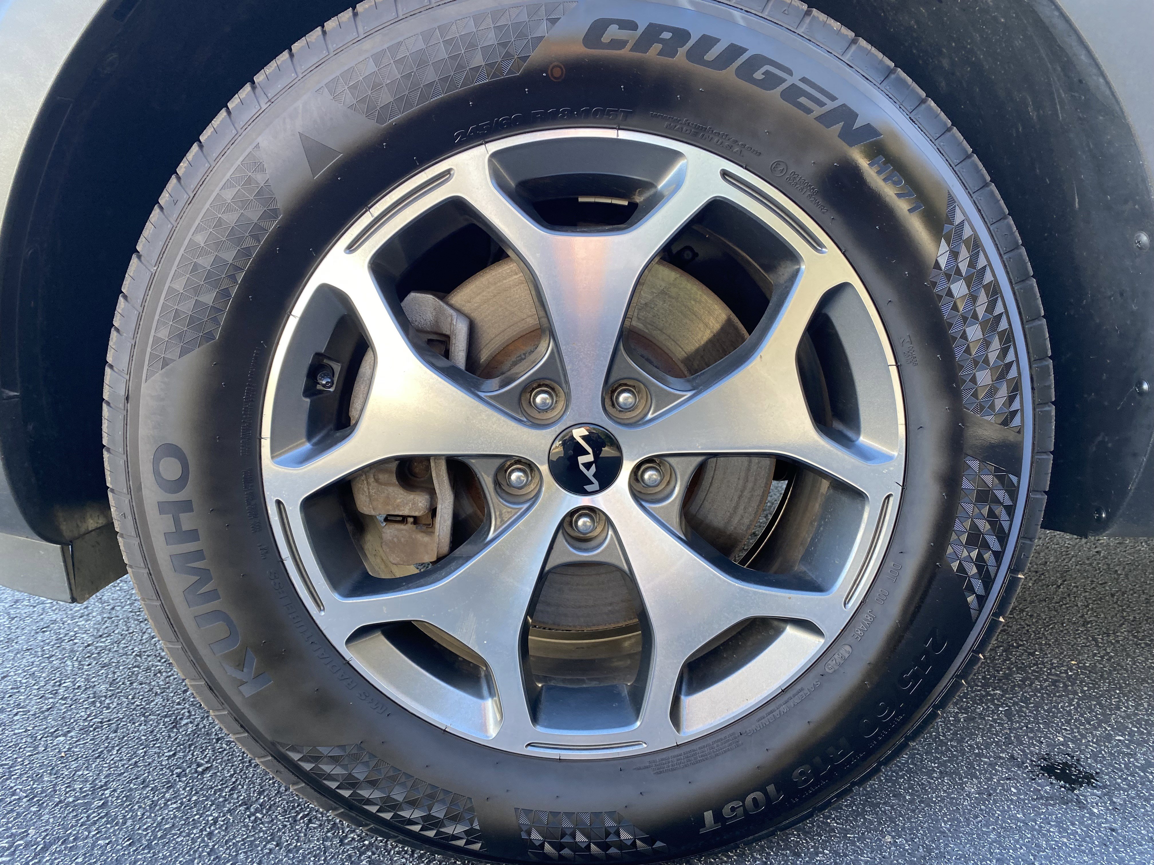 Used 2022 Kia Telluride EX image 41