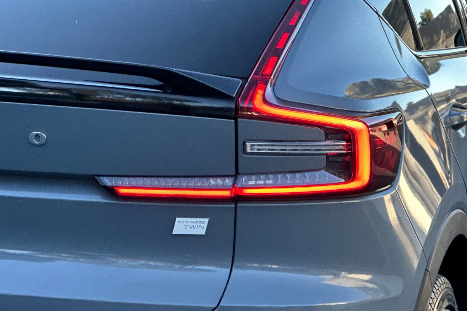 Certified 2023 Volvo C40 P8 Recharge Ultimate image 33