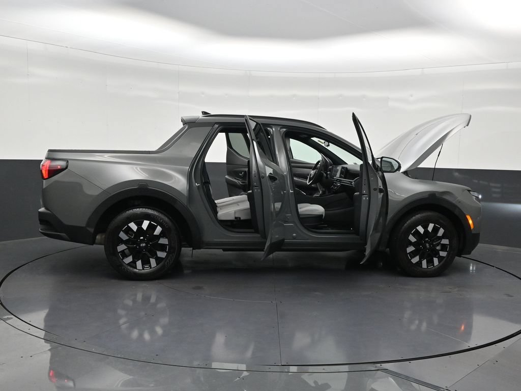 Used 2026 Hyundai Santa Cruz SEL FWD image 33