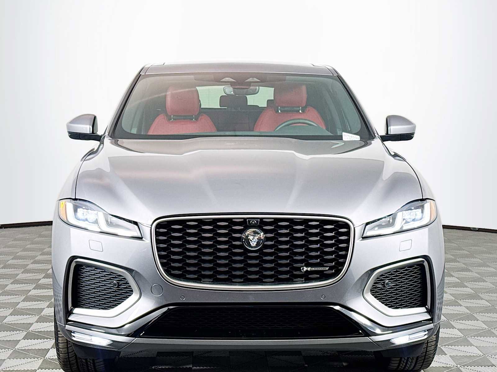 New 2025 Jaguar F-PACE R-Dynamic S image 2