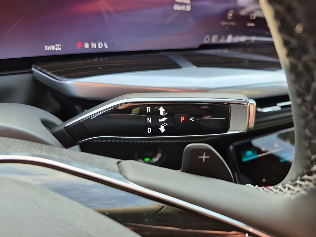 New 2026 Cadillac Escalade ESV Luxury w/ Touring Package AWD/4WD image 42