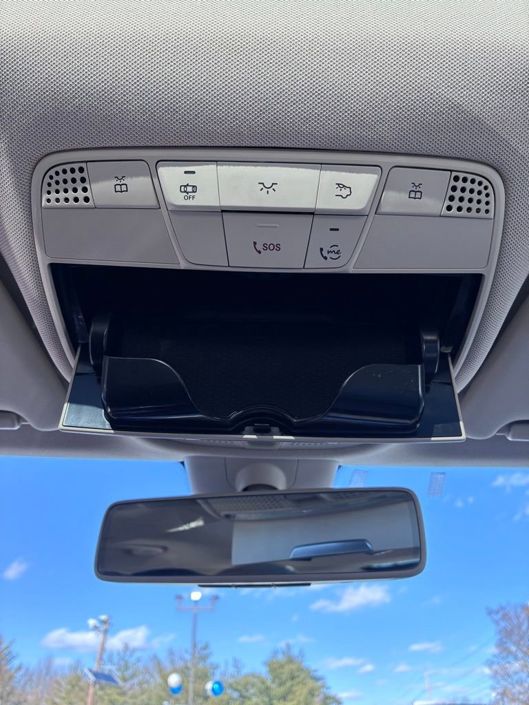 Used 2019 Mercedes-Benz C 300 4MATIC Sedan image 45