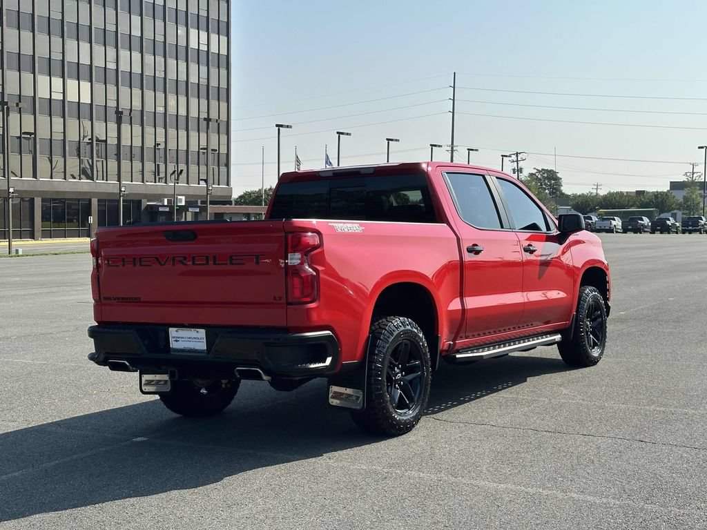 Used 2021 Chevrolet Silverado 1500 LT Trail Boss w/ Convenience Package II AWD/4WD image 6
