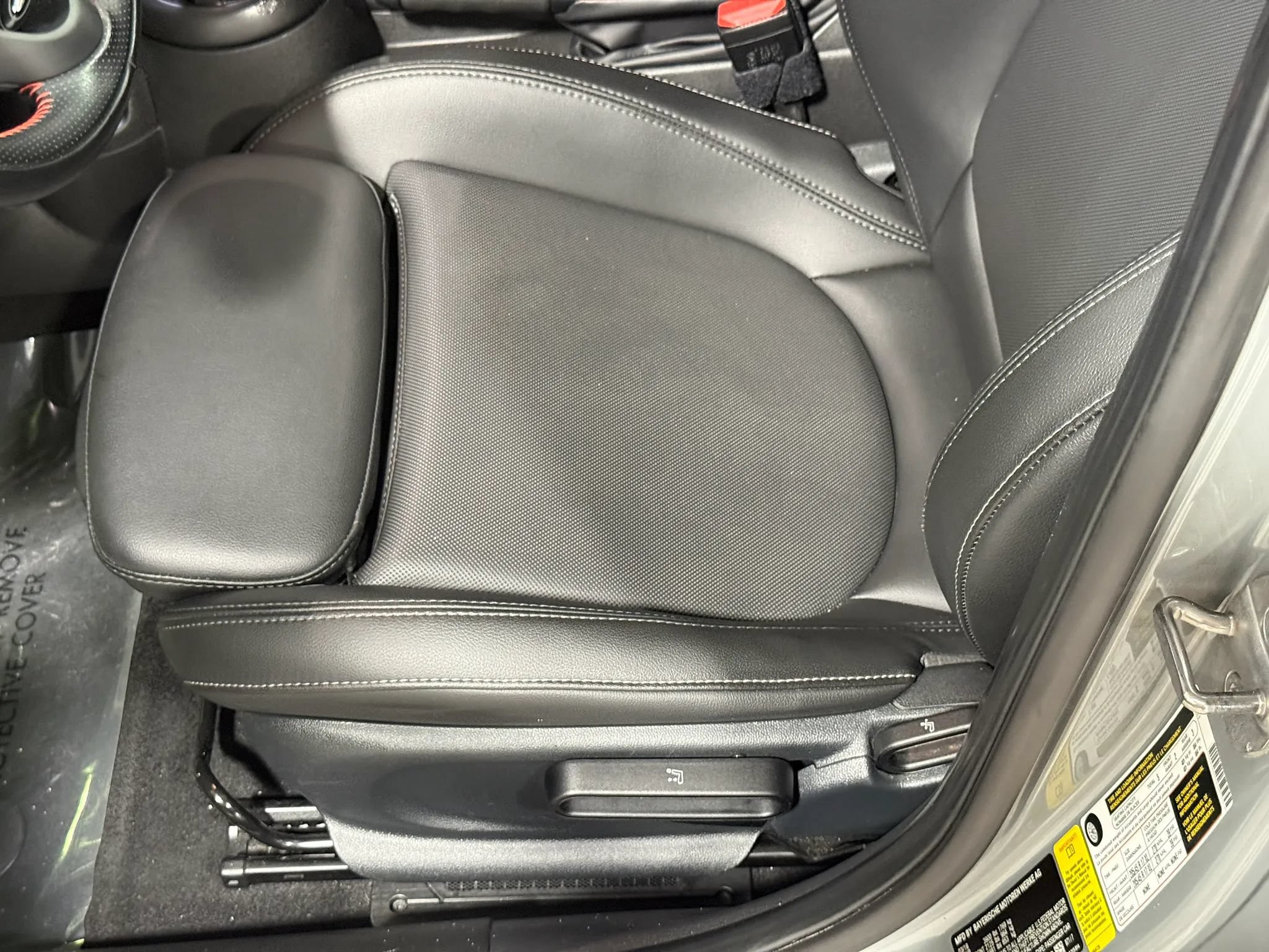 Used 2019 MINI Cooper S w/ Signature Upholstery Package FWD image 20